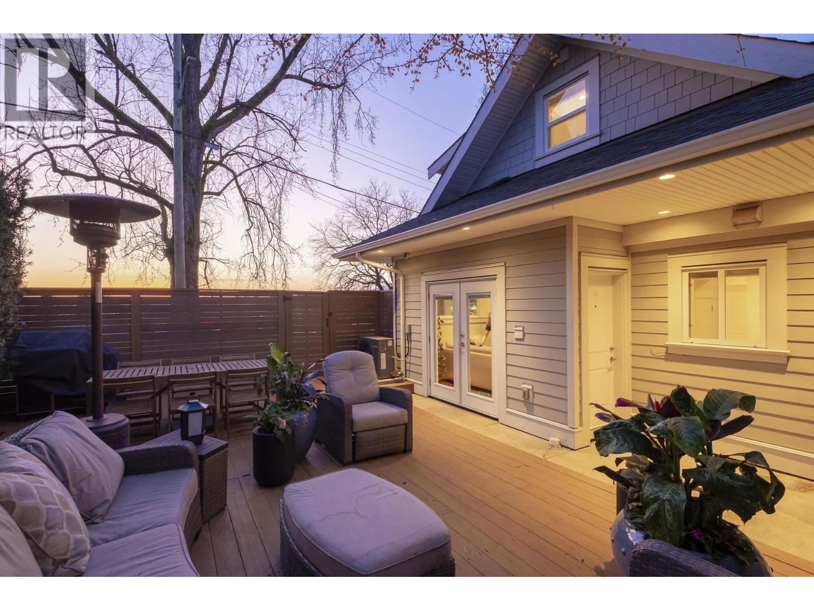 3217 Matapan Cres, Vancouver, BC V5M 4A9