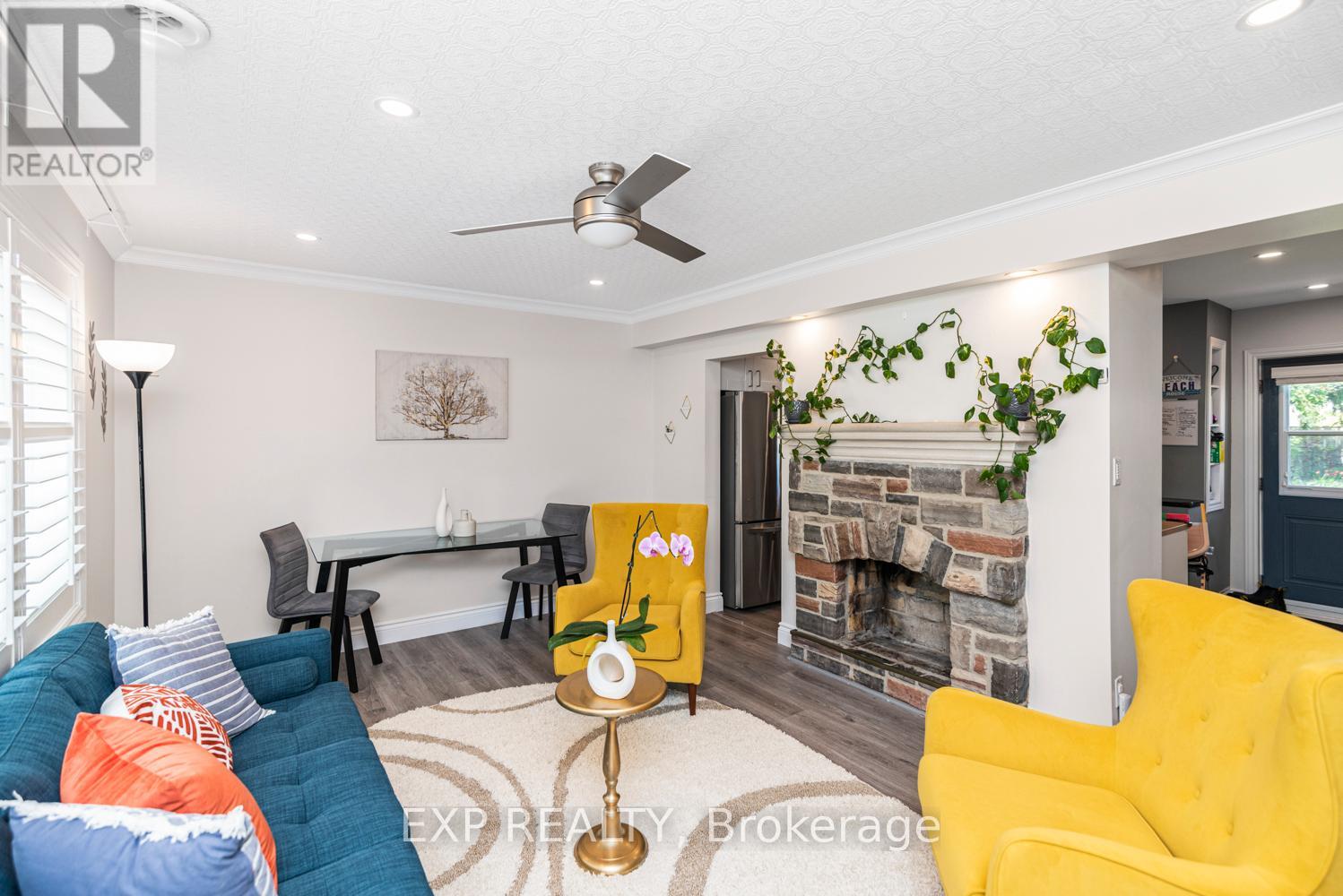 2055 Churchill Ave, Burlington, ON L7R 3T8