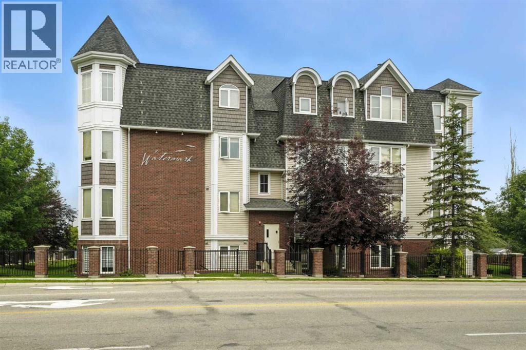 4707 50 Street Unit 203, Sylvan Lake, AB T4S 0G7