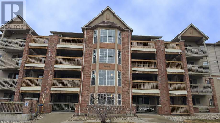 301 4005 Kilmer Dr, Burlington, ON L7M 4M2