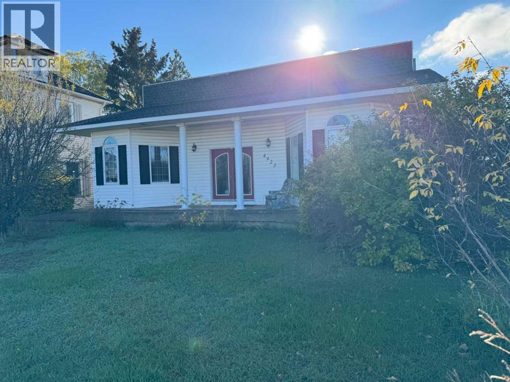 49 Street Unit 4923, Hardisty, AB T0B 1V0
