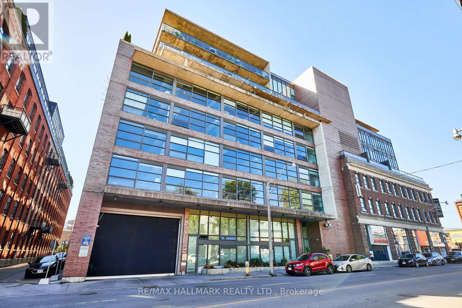 211 90 Broadview Ave, Toronto South Riverdale, ON M4M 0A7