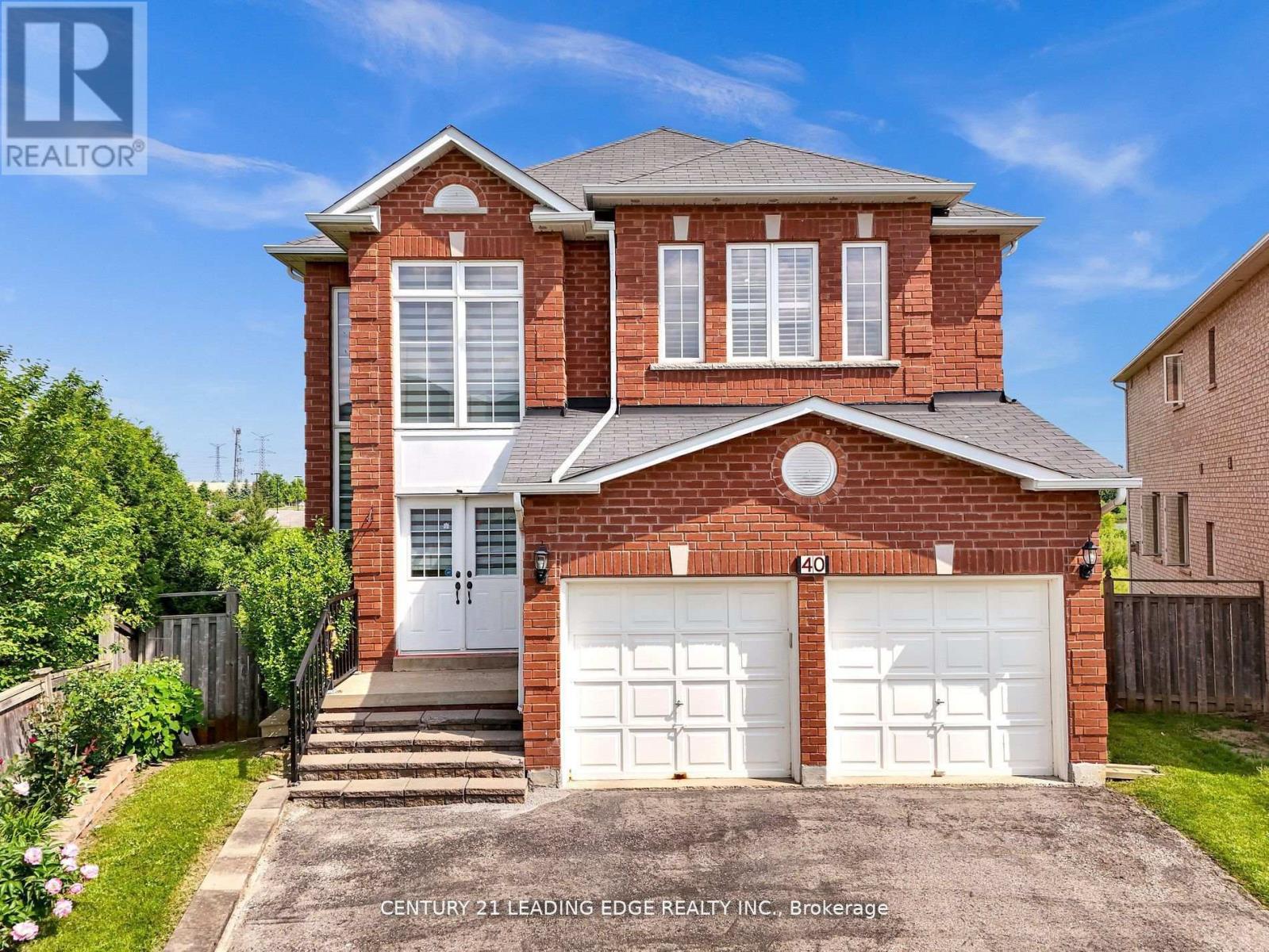 40 Ann Louise Cres, Markham, ON L3S 0A8
