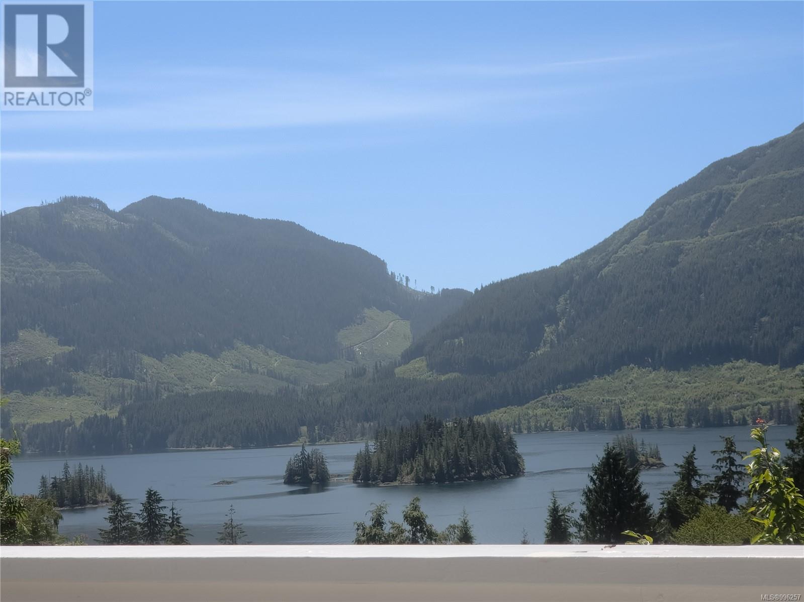 1036 Matsqui Ave, Port Alice, BC V0N 2N0