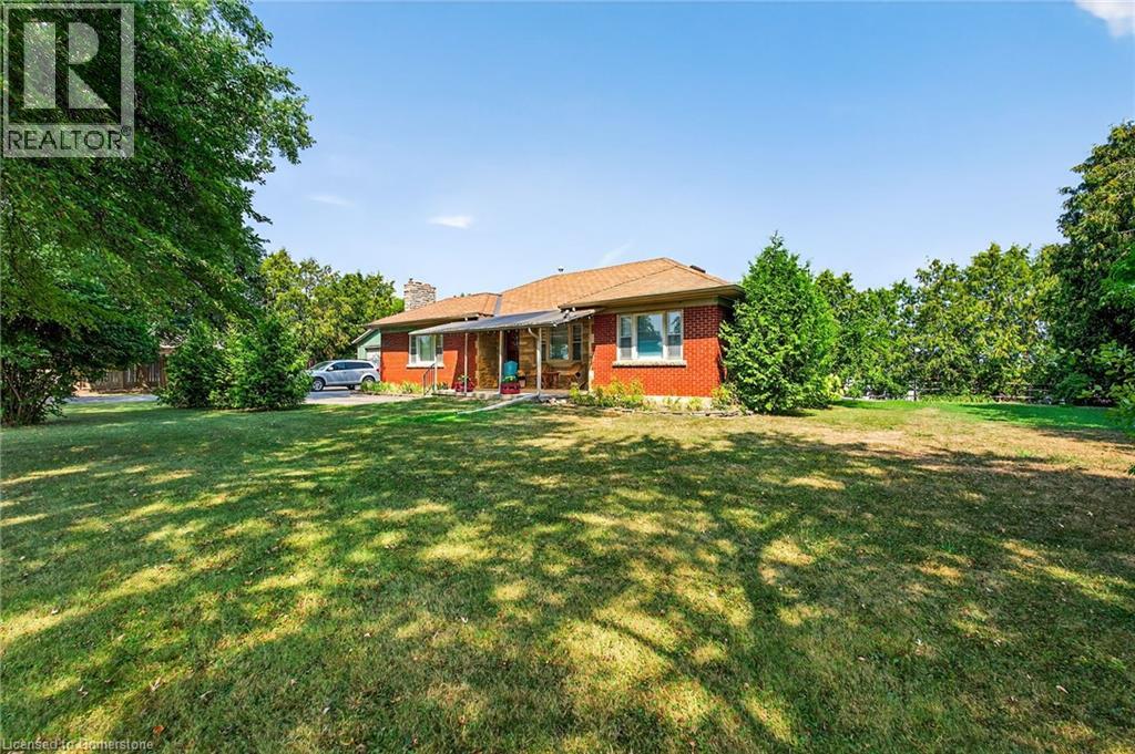 1300 Colborne St E, Brantford, ON N3T 5M1