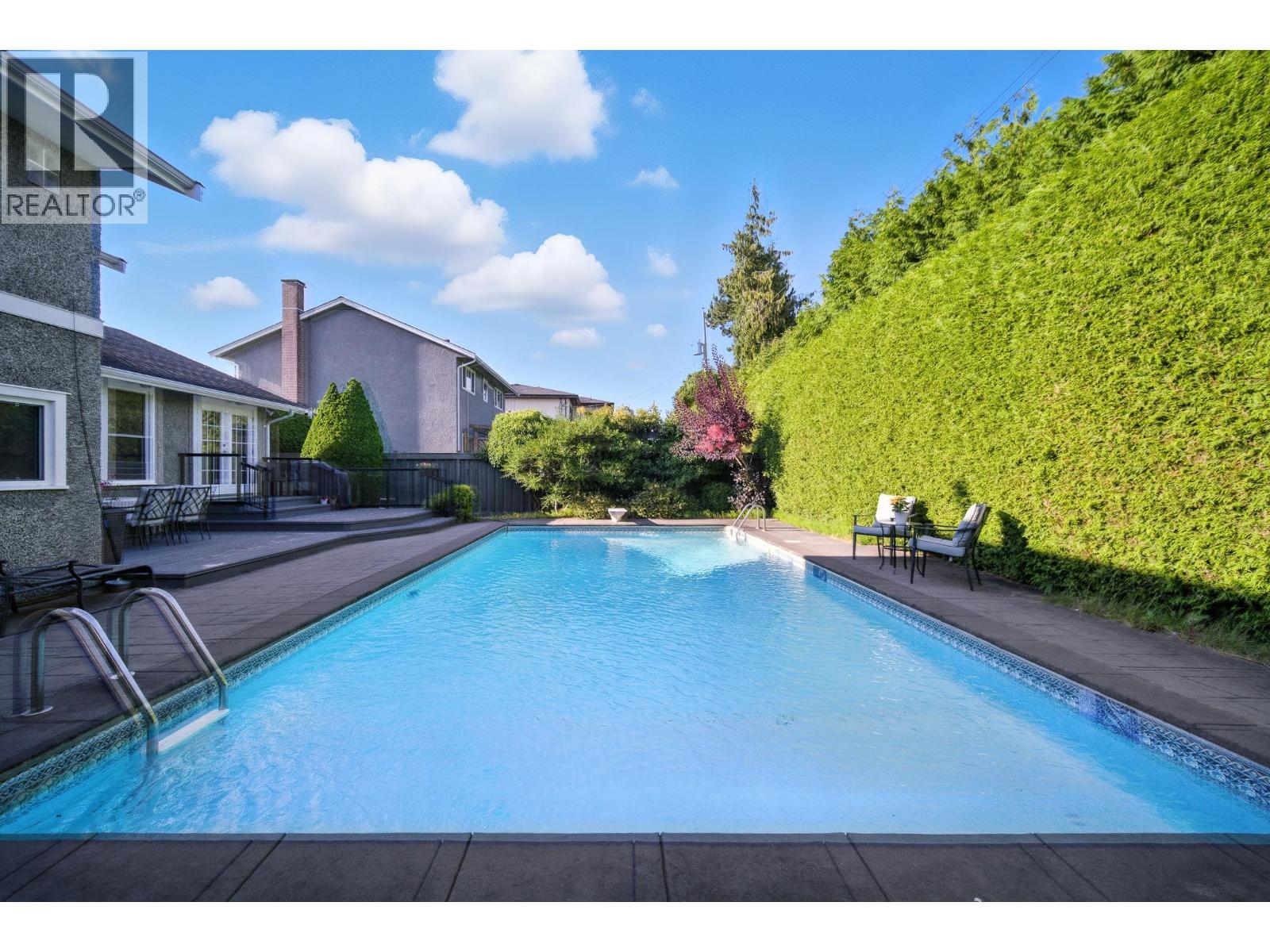 8600 Fairway Rd, Richmond, BC V7C 1Y6