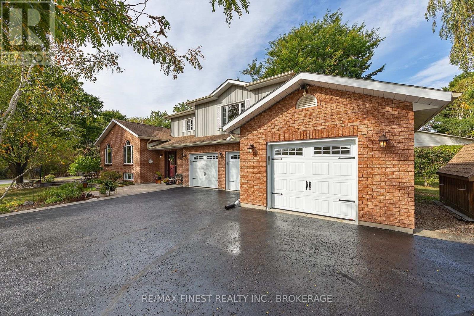 939 Ellen Avenue, Kingston City North Of 401, ON K0H 1S0