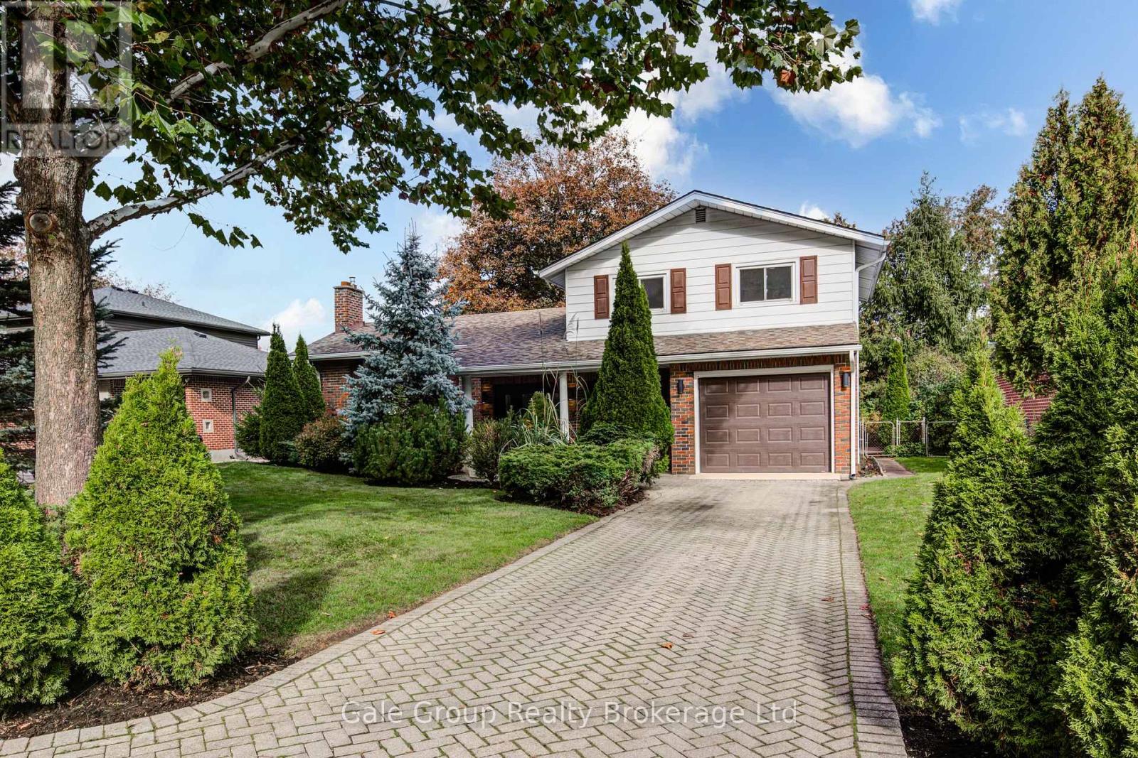 55 Altadore Cres, Woodstock, ON N4S 5G3