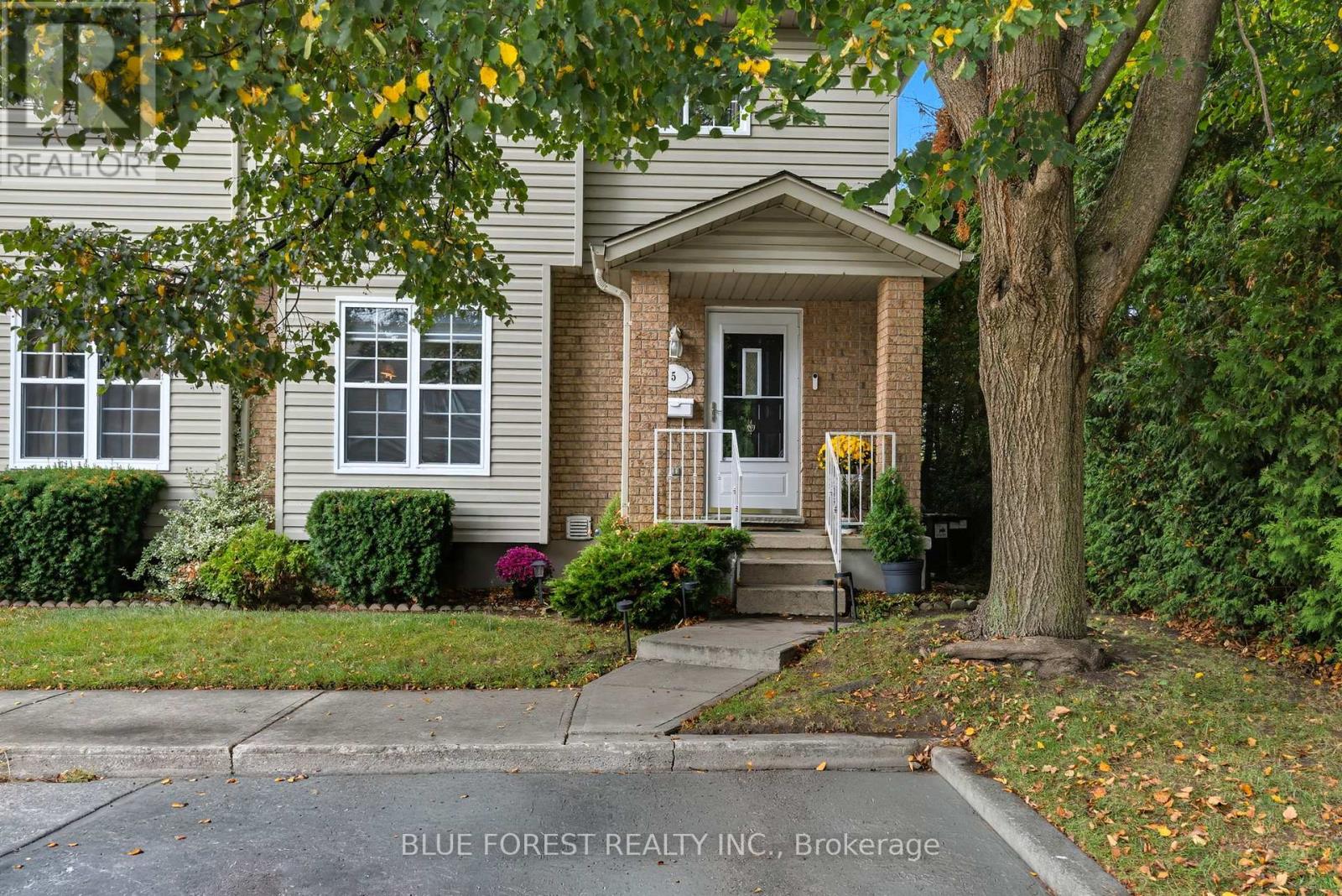 5 1920 Marconi Blvd, London, ON N5V 4T5