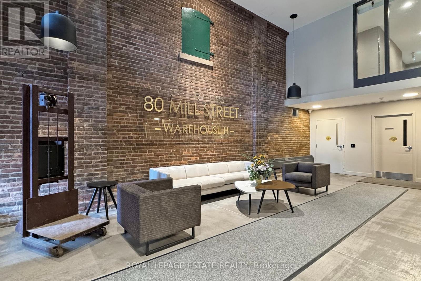 80 Mill St, Toronto, ON M5A 4T3