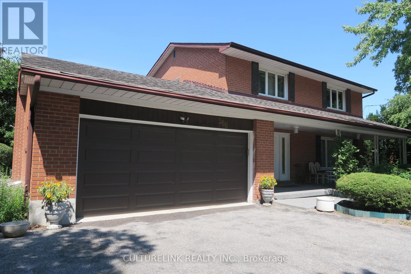 568 Cummer Ave, Toronto, ON M2K 2M4