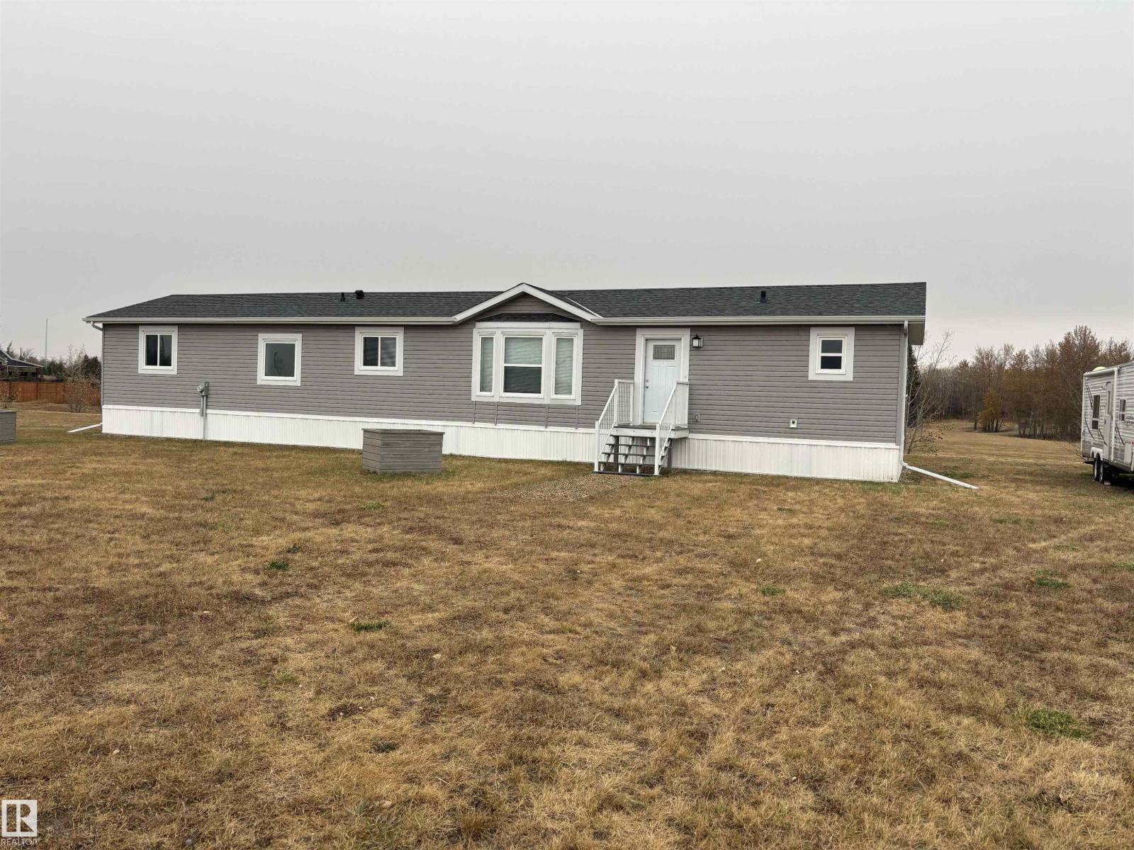 1602 Parakeet Cl, Rural Camrose County, AB T0B 4J1