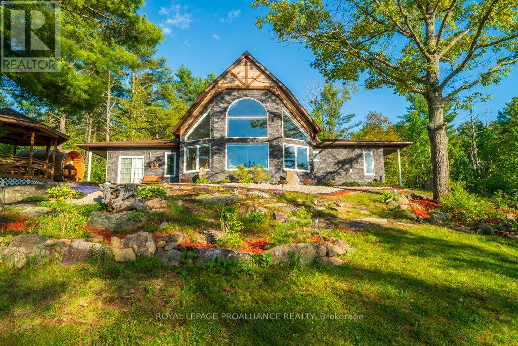1071 Pine Path Ln, Frontenac Frontenac North, ON K0H 1J0