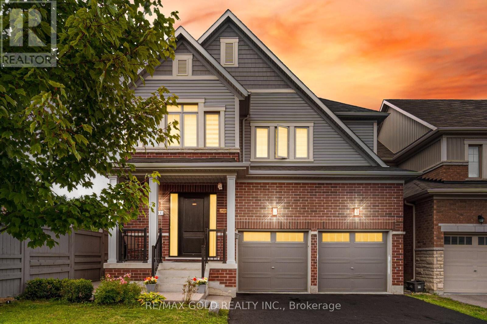 10 Donnan Dr W, New Tecumseth, ON L0G 1W0