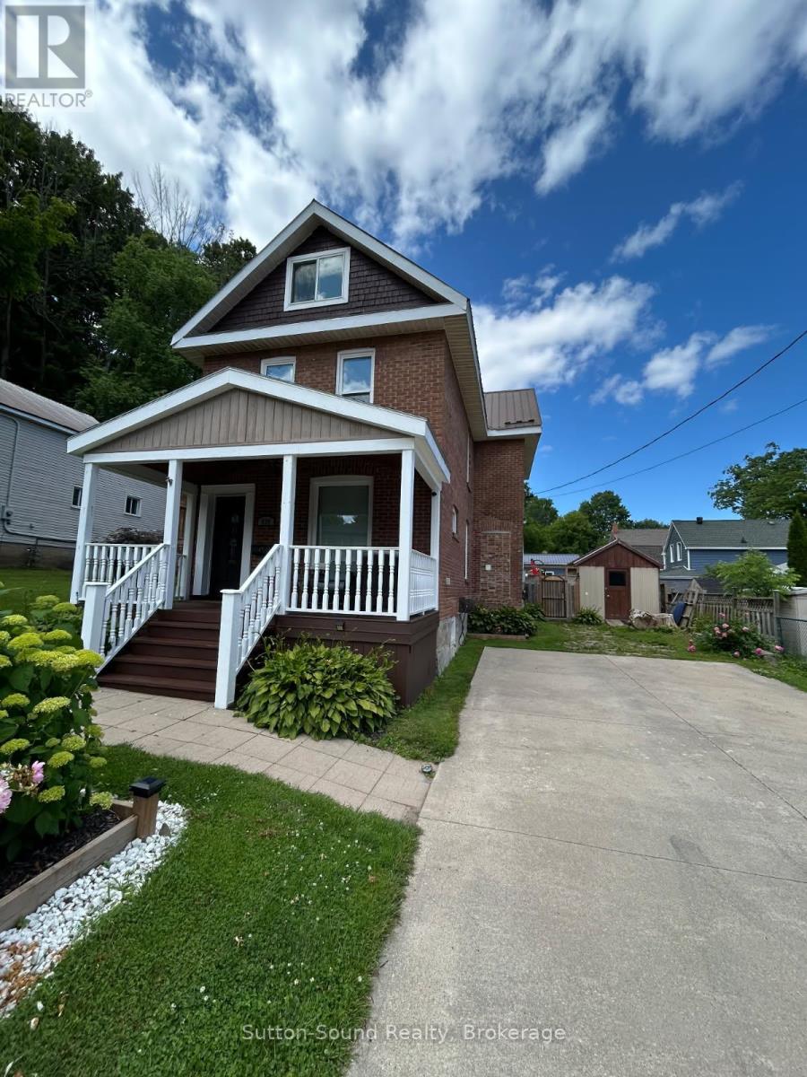 534 17th Street West, Owen Sound, ON N4K 4B7