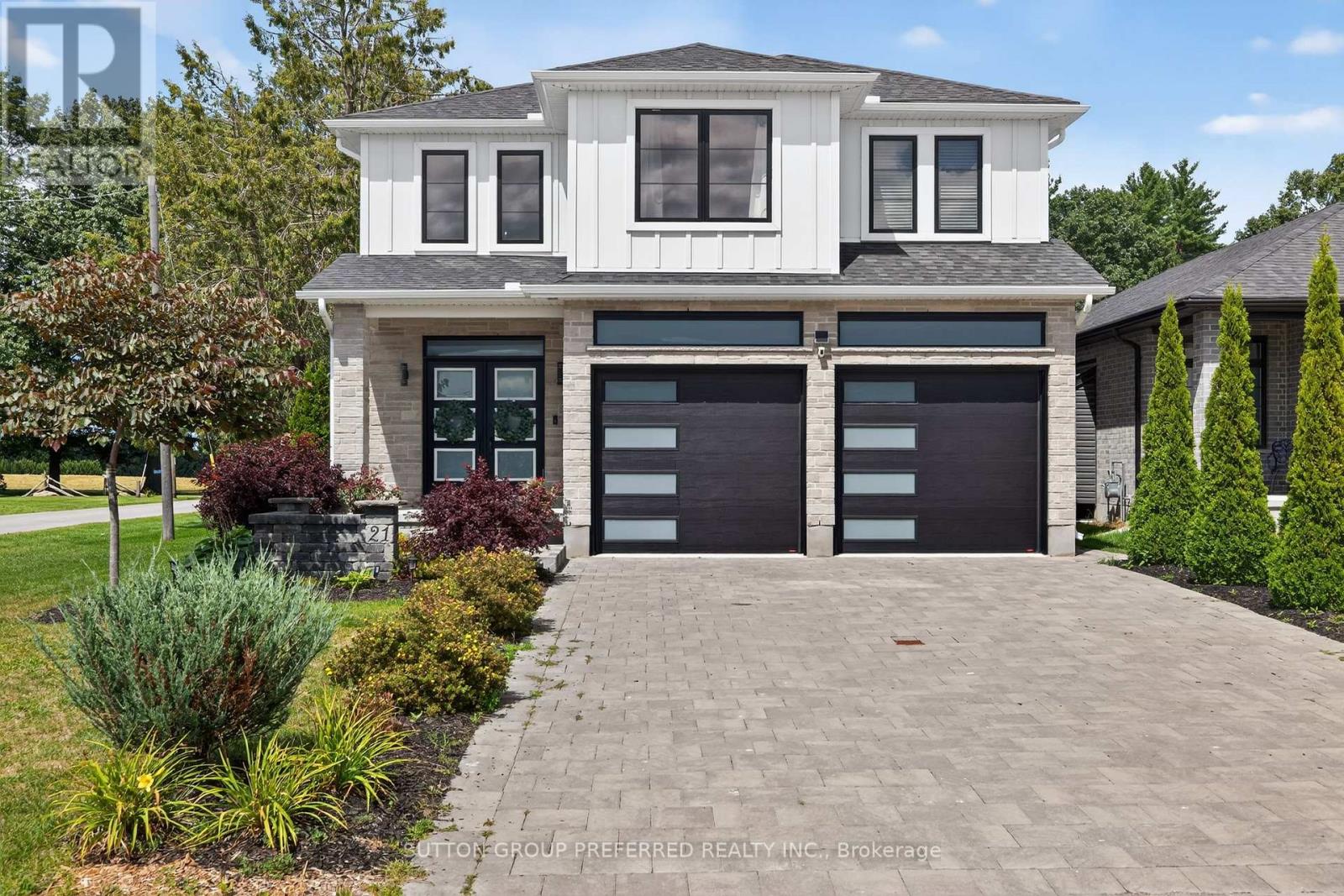 21 Armstrong St, Strathroy-caradoc Mount Brydges, ON N0L 1V0