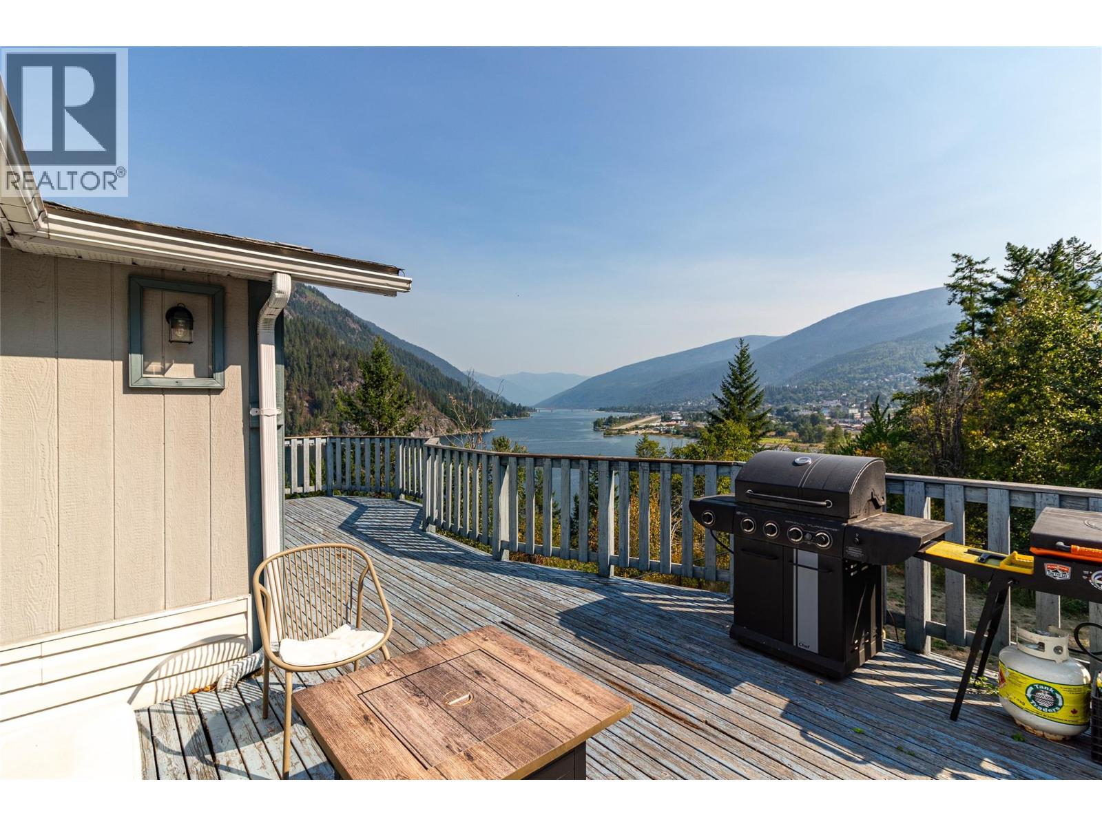 1402 Granite Rd, Nelson, BC V1L 5T6