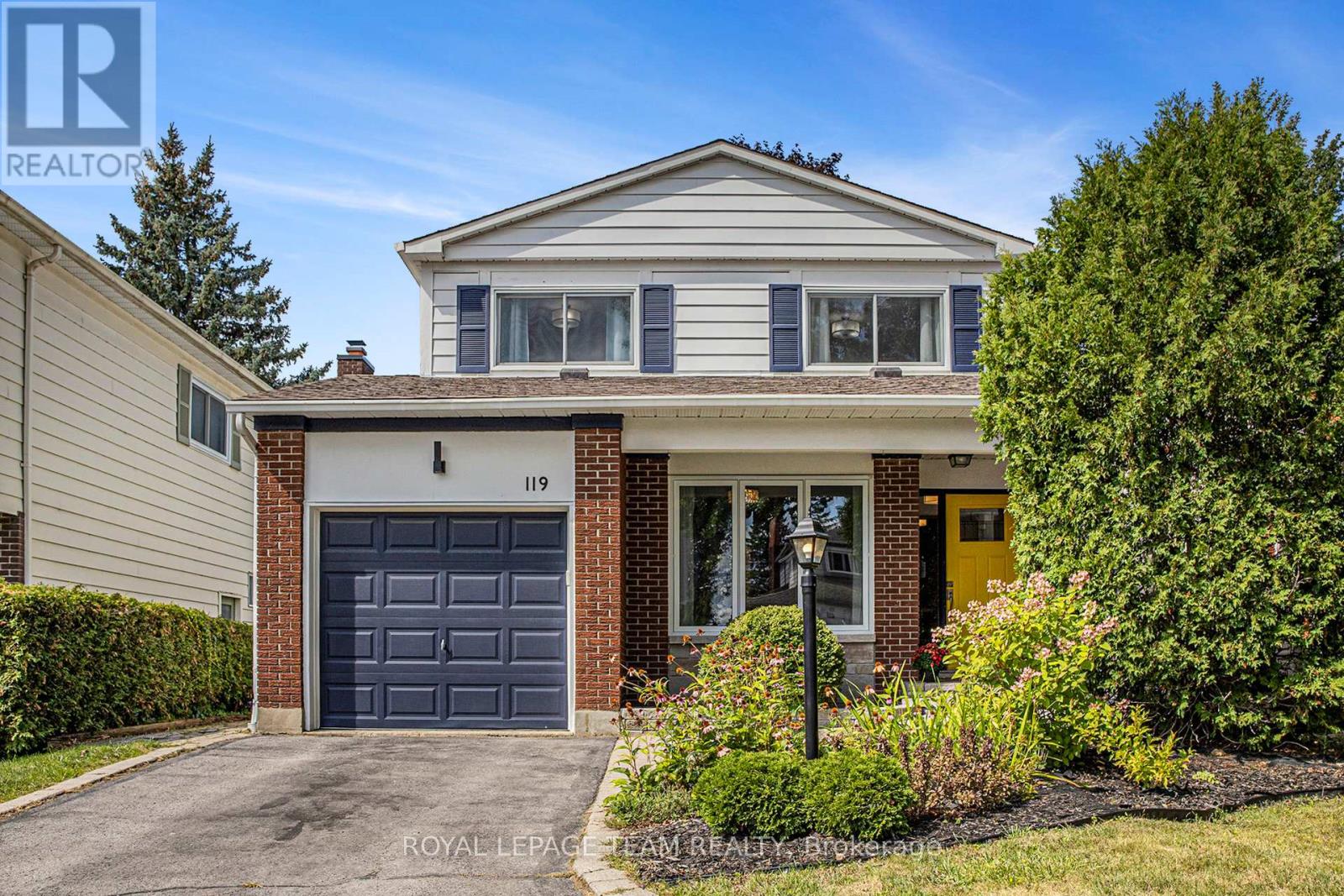 119 Huntsman Cres, Ottawa, ON K2M 1B9