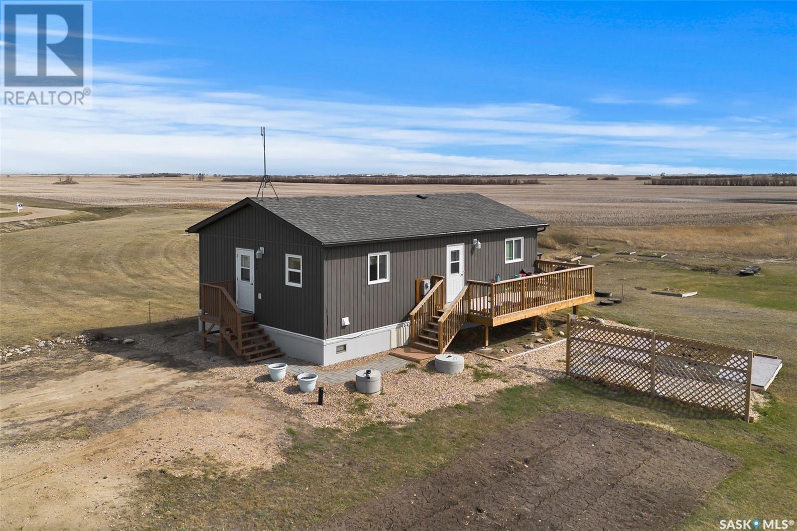 213 Barber Road Rd, Mckillop Rm No. 220, SK S0G 4V0