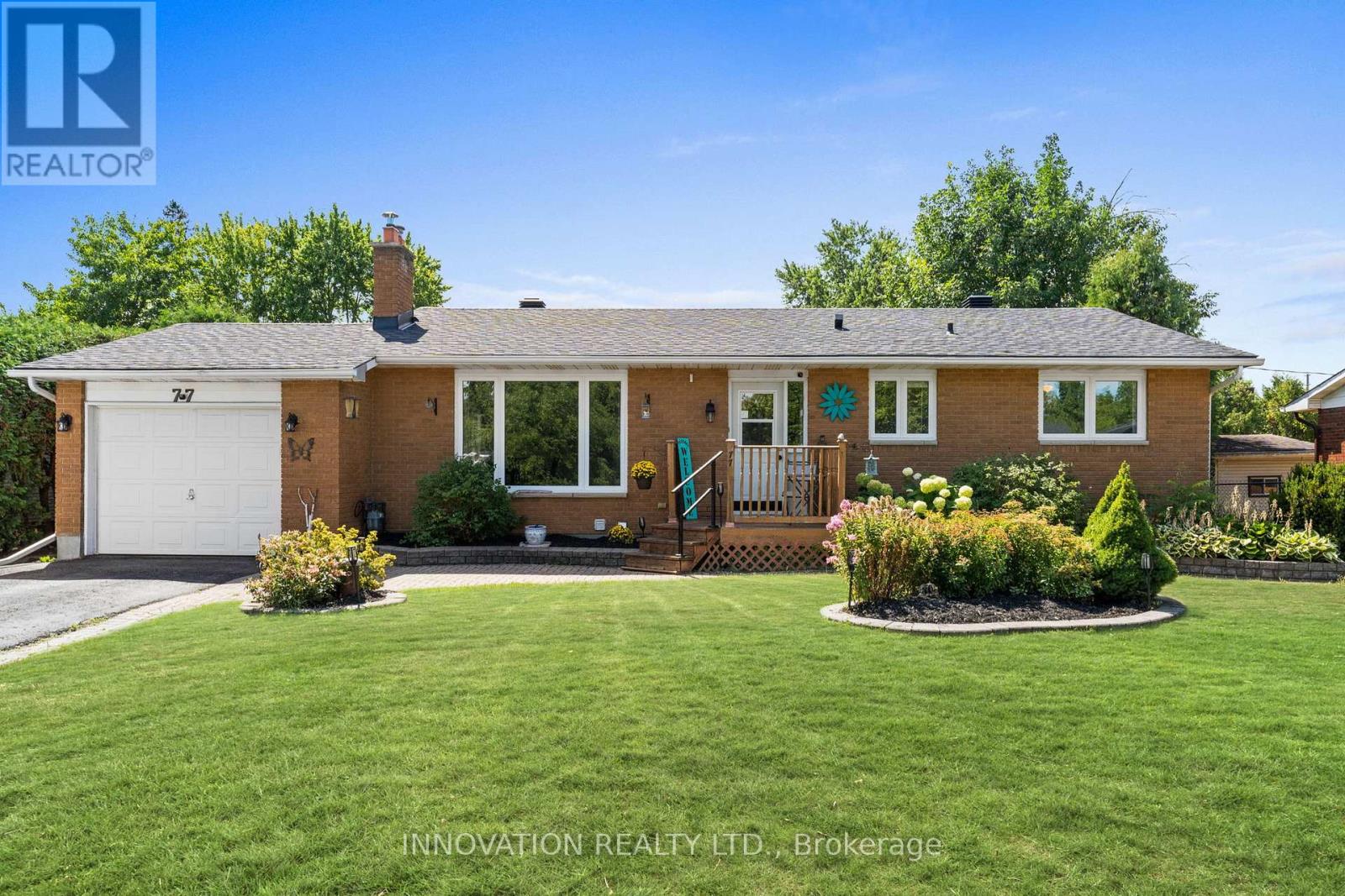 77 Colonel Murray St, Ottawa, ON K0A 2Z0