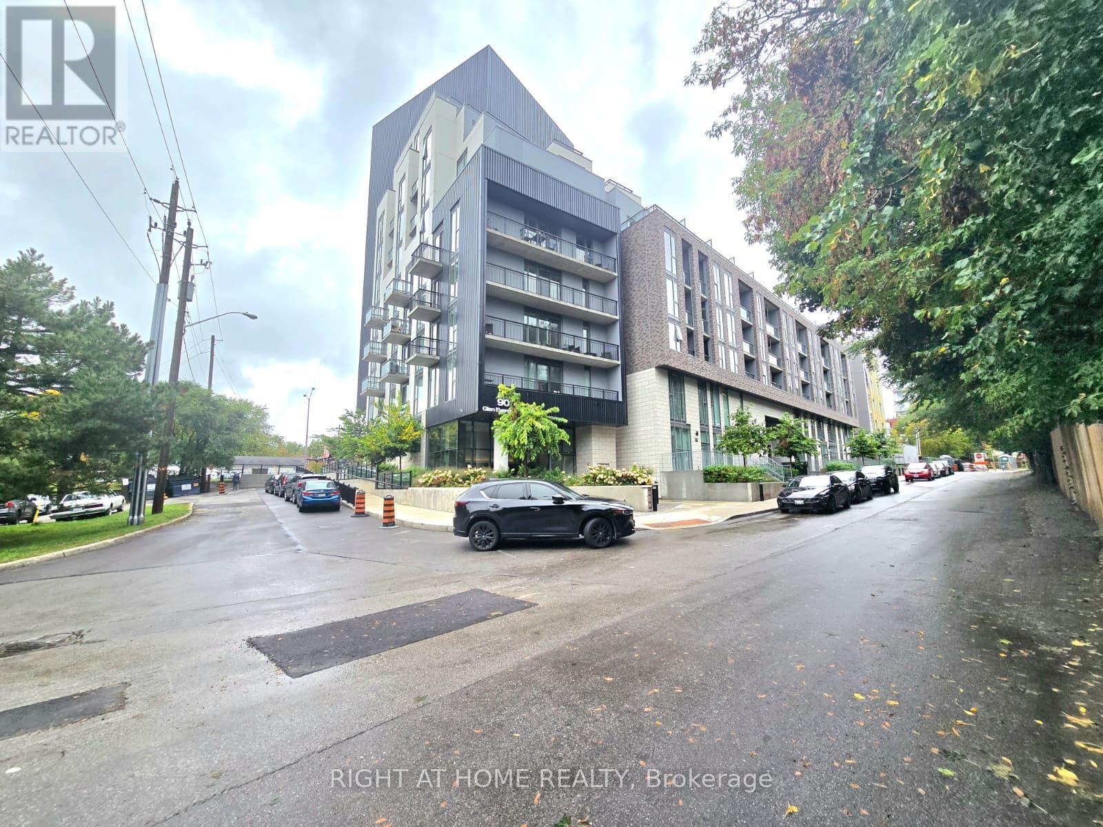 718 90 Glen Everest Rd S, Toronto, ON M1N 0C3