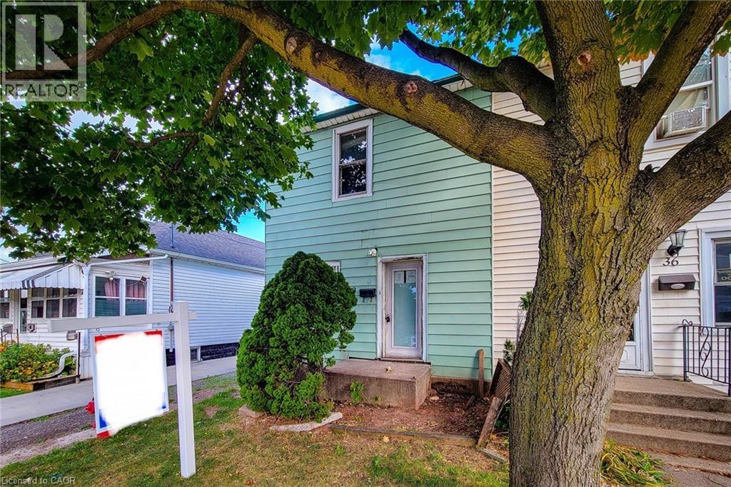 38 Ellis Ave, Hamilton, ON L8H 4L7