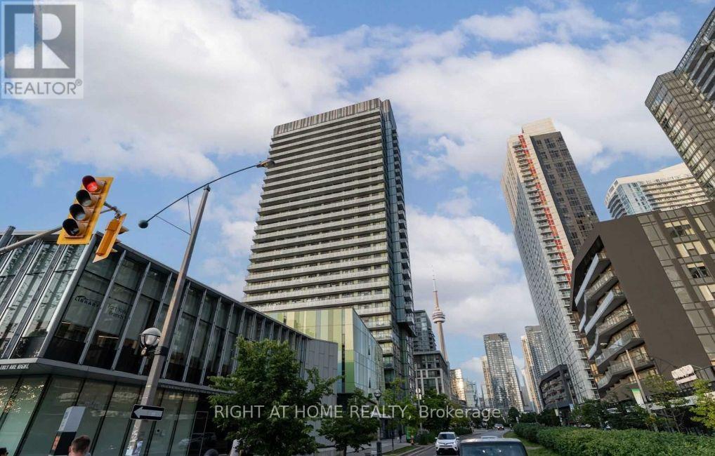 310 170 Fort York Blvd, Toronto, ON M5V 0E6