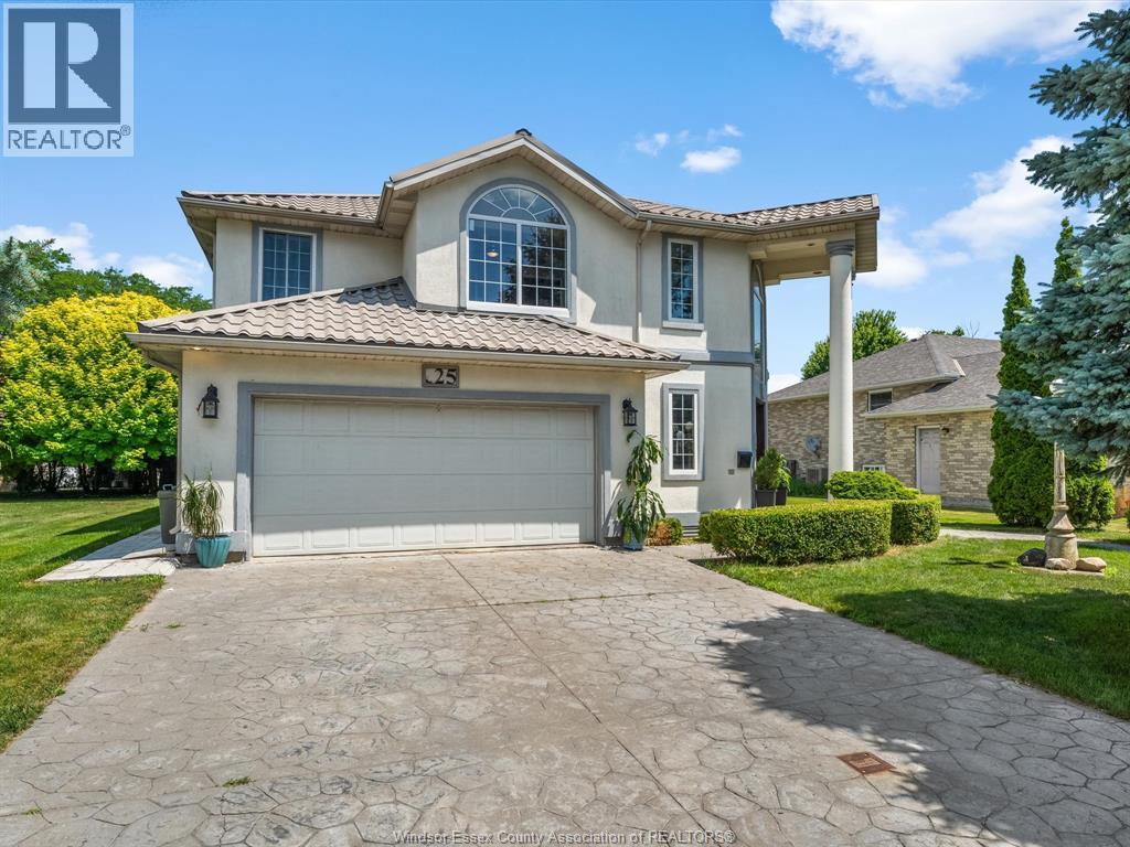 25 Ivy Ln, Kingsville, ON N9Y 3Z9