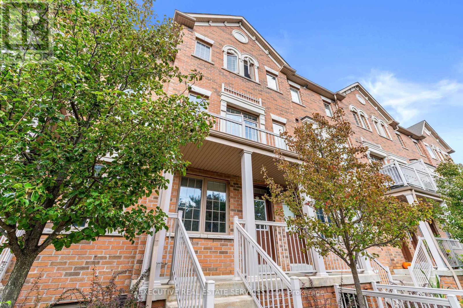 79 180 Howden Blvd, Brampton, ON L6S 0E6