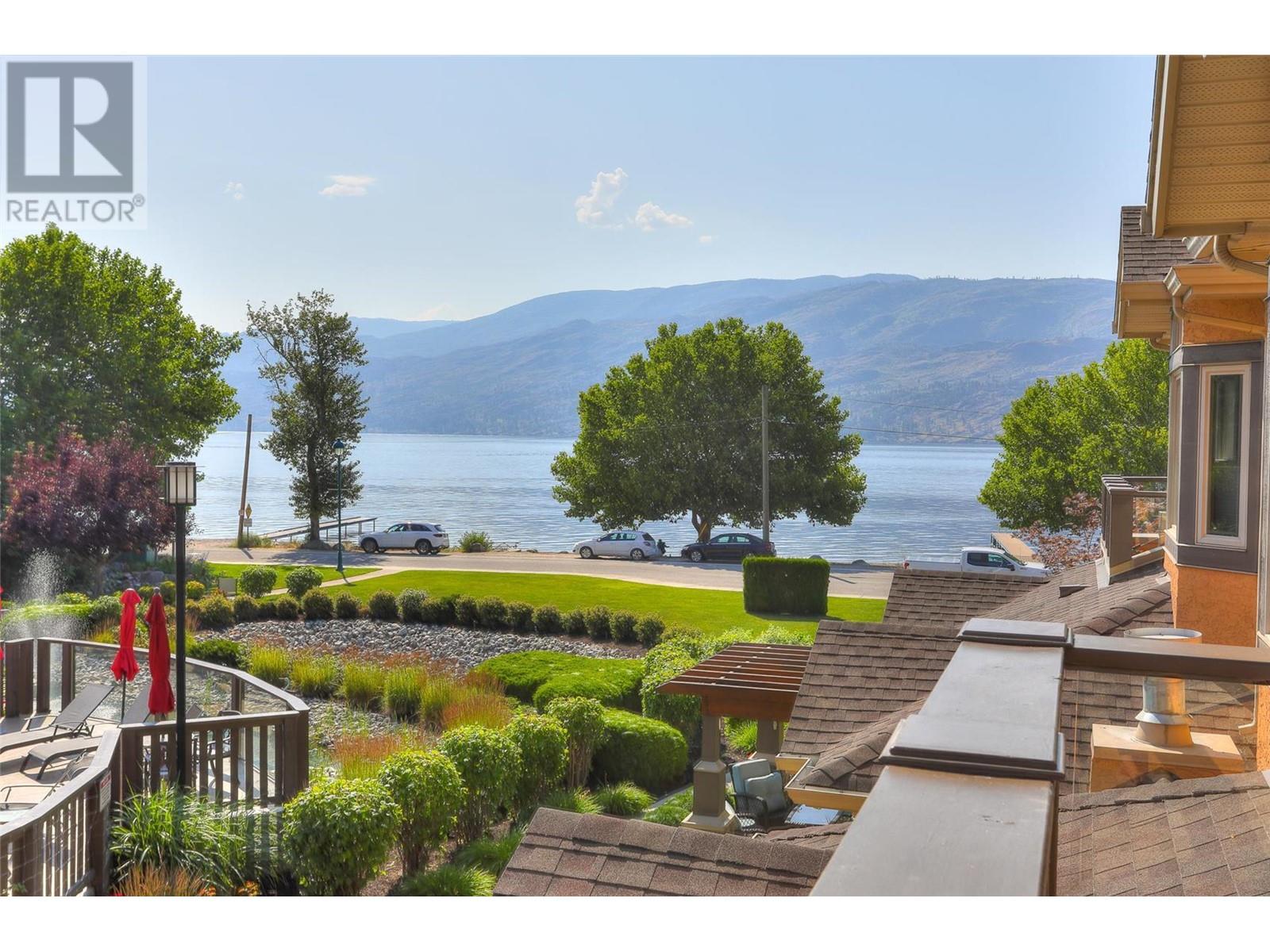 3996 Beach Avenue Unit 221, Peachland, BC V0H 1X5