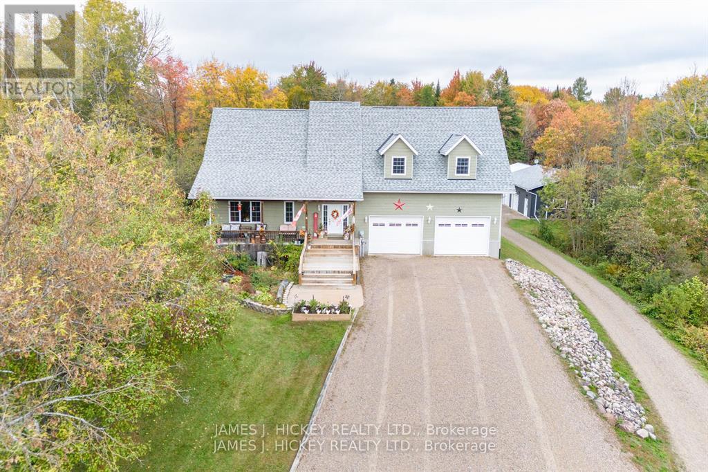 44 Main St #a, Laurentian Hills, ON K0J 1J0