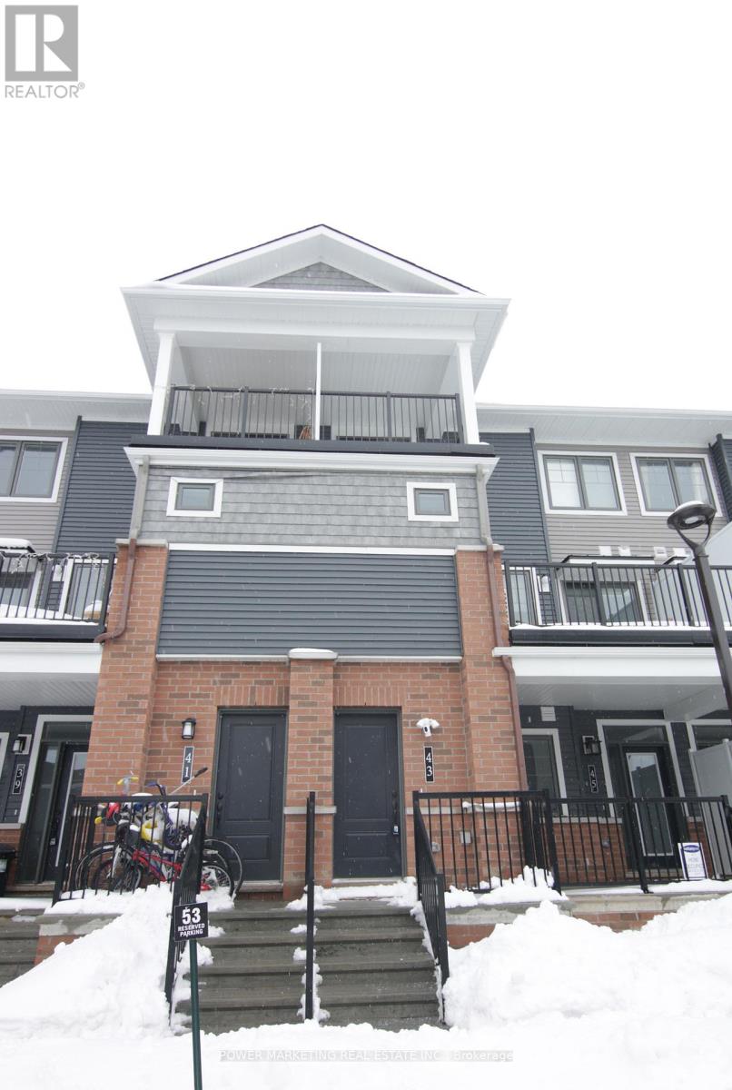 43 Zoisite Private, Ottawa, ON K2J 7B4