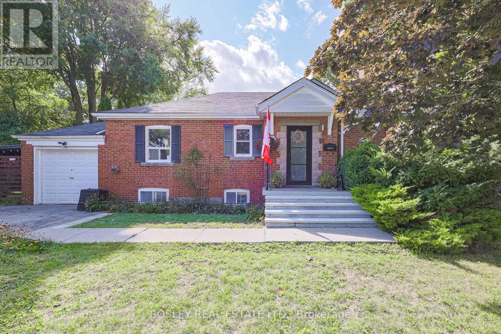 23 Stag Hill Dr, Toronto O'connor-parkview, ON M4B 1K7