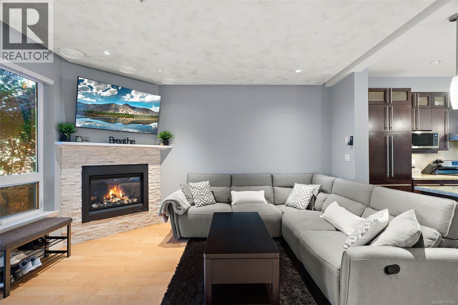 6583 Lincroft Rd, Sooke, BC V9Z 1M2