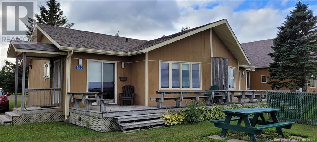 118 York St, Richibucto, NB E4W 4K2