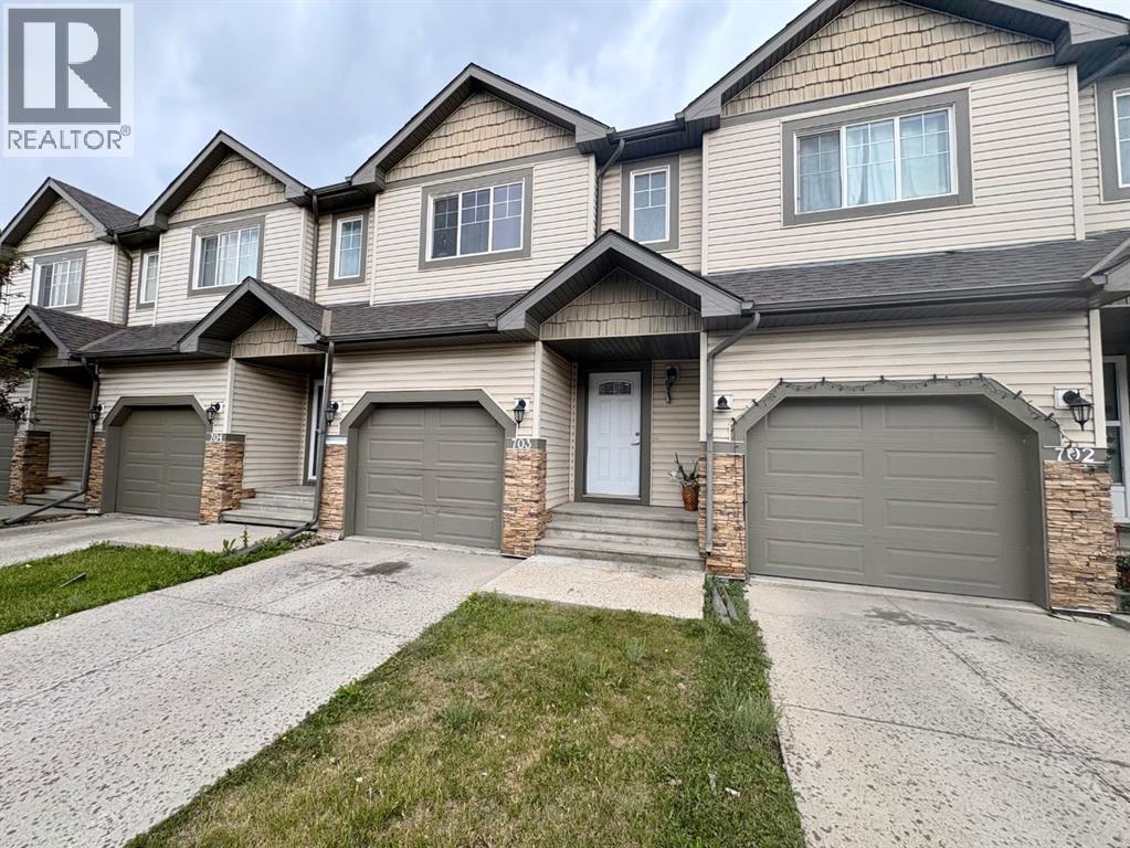 620 Luxstone Landing Sw Unit 703, Airdrie, AB T4B 0B5