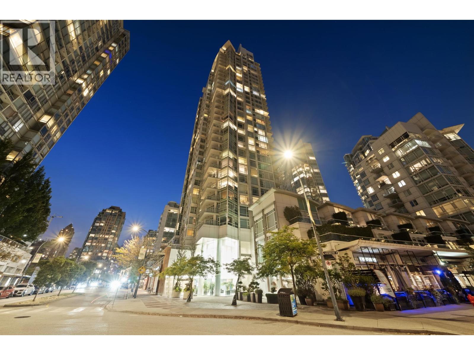 1199 Marinaside Crescent Unit 2306, Vancouver, BC V6Z 2Y2