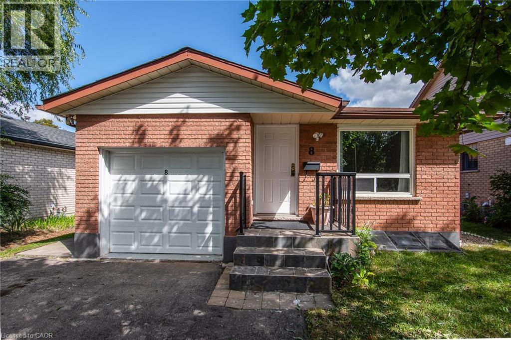 8 Pamela Pl, Guelph, ON N1H 8C9