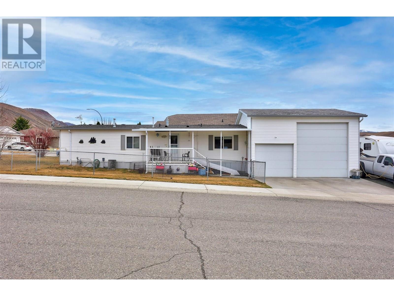 1664 Woodburn Dr, Cache Creek, BC V0K 1H0
