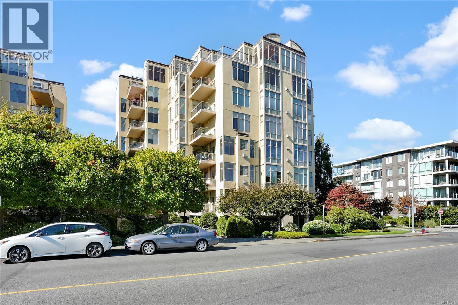 188 Douglas St Unit 250 St, Victoria, BC V8V 2P1