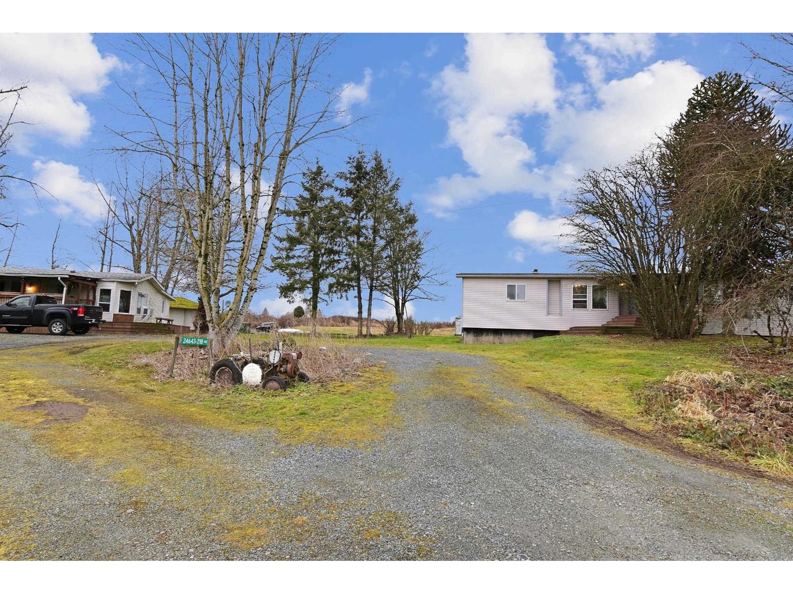 21 Avenue Unit 24643 #b, Langley, BC V2Z 1J3