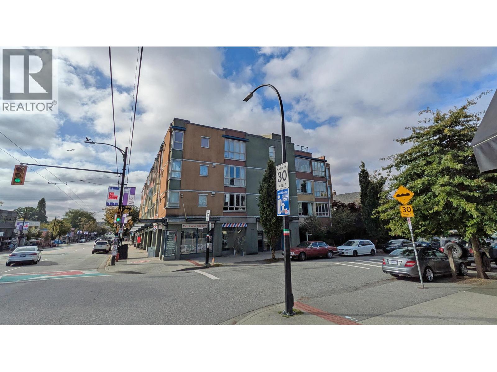 1688 E 4th Avenue Unit 408, Vancouver, BC V5N 1J8