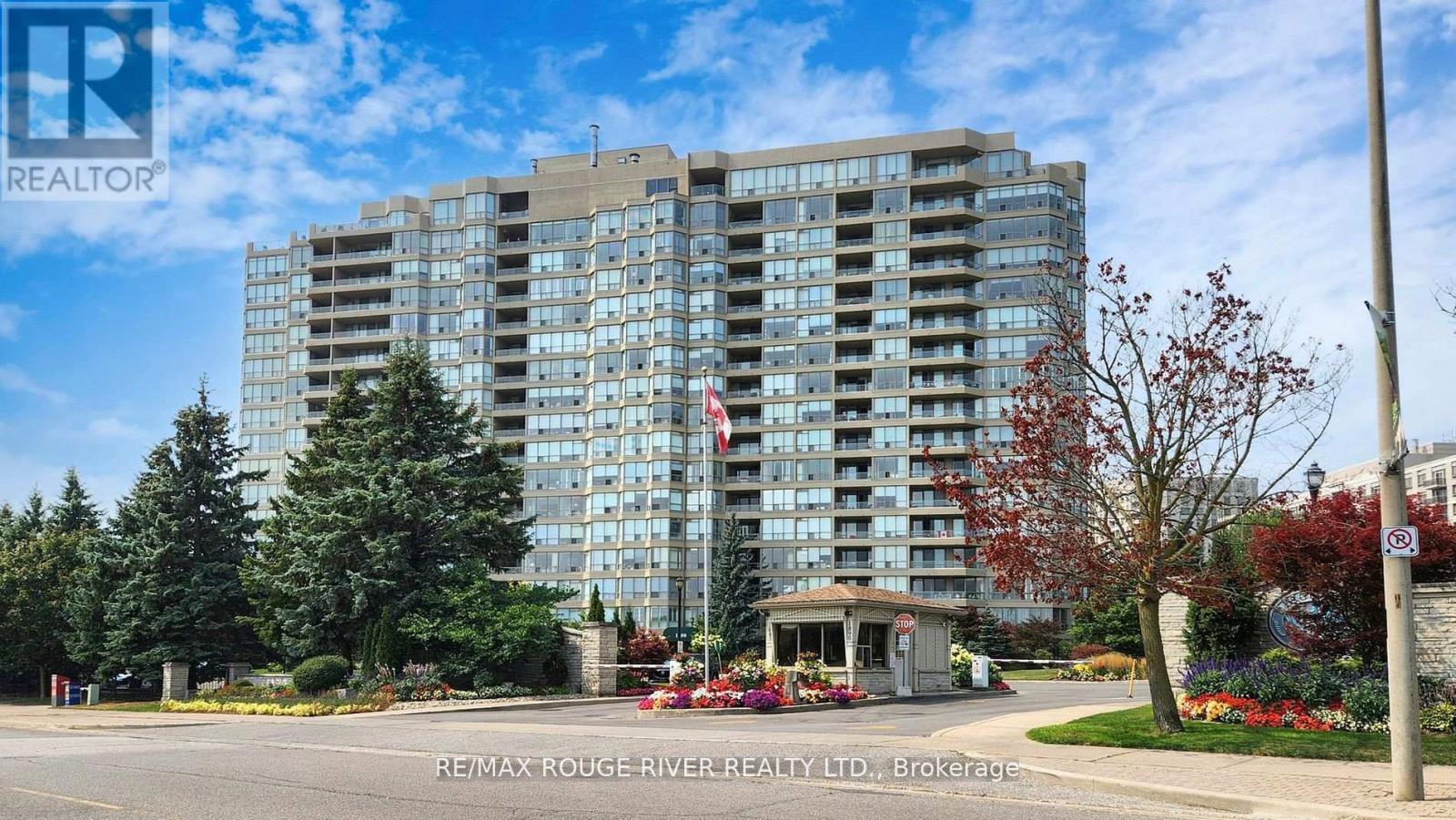 1627 1880 Valley Farm Rd, Pickering, ON L1V 6B3