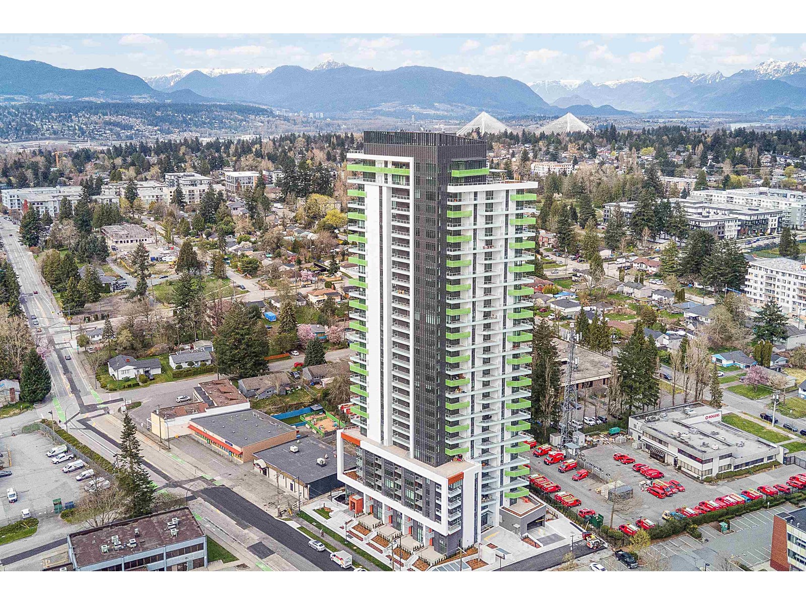 10428 Whalley Boulevard Unit 1802, Surrey, BC V3T 1W6