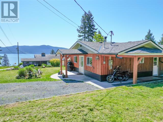 2139 Palmer Rd, Powell River, BC V8A 0H8