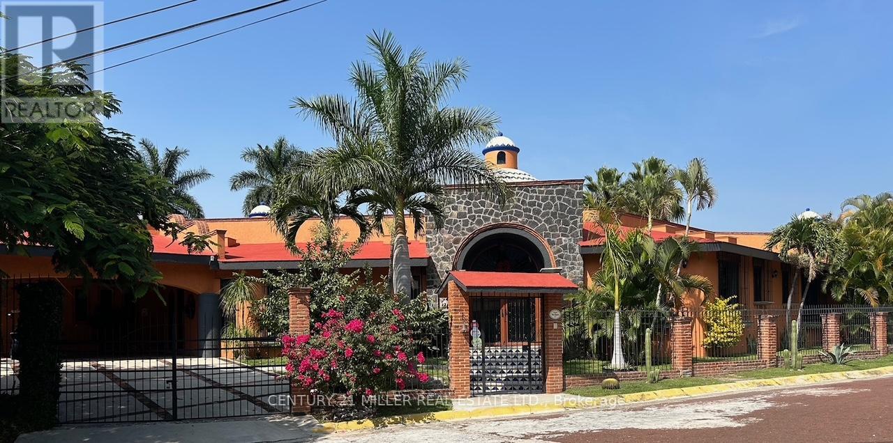 37 Cerrada Vista Hermosa, Mexico, ON