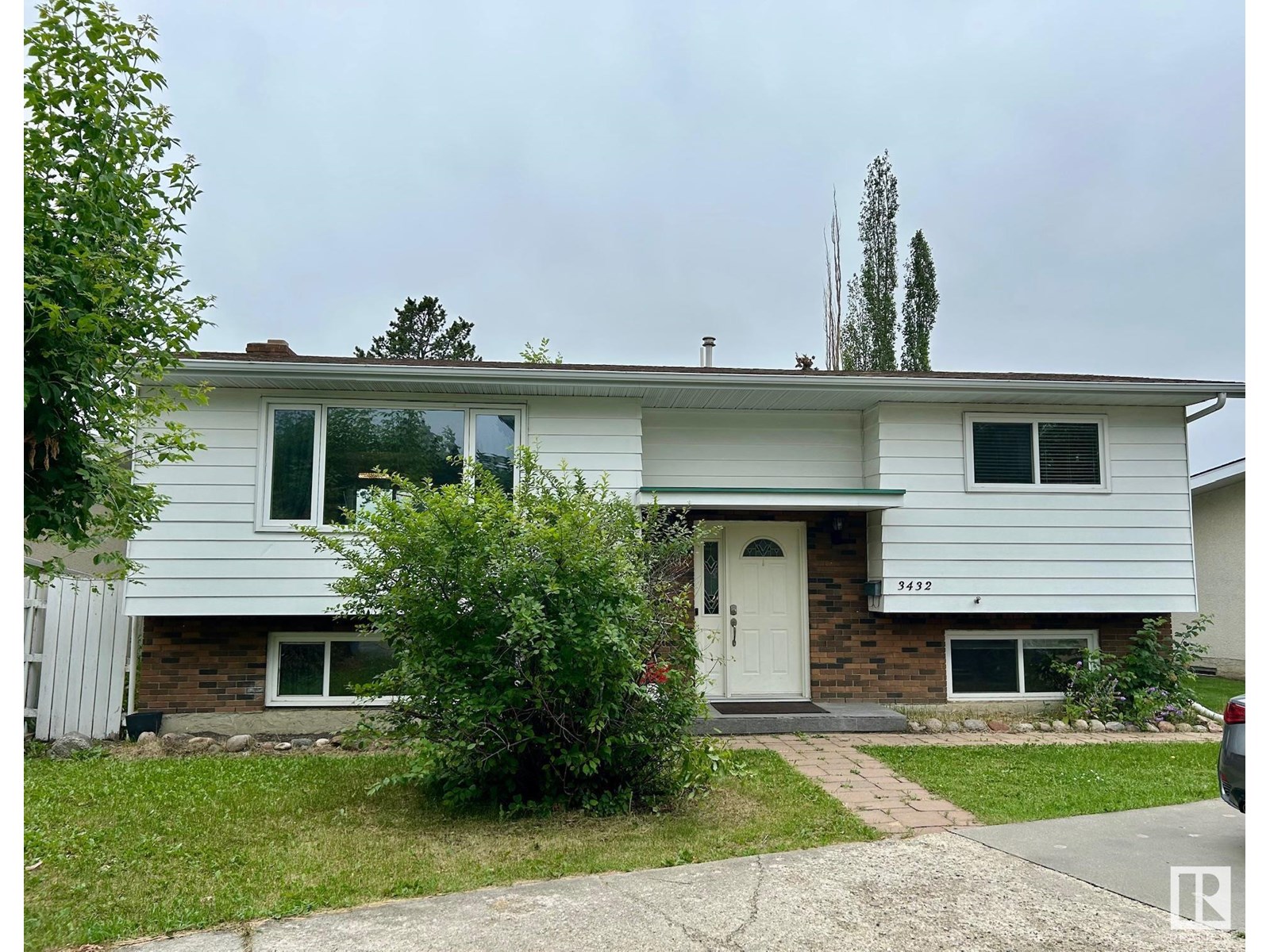 81 St Nw Unit 3432, Edmonton, AB T6K 0G4