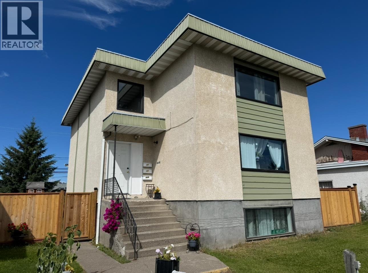 357-363 Nicholson St, Prince George, BC V2M 3L8