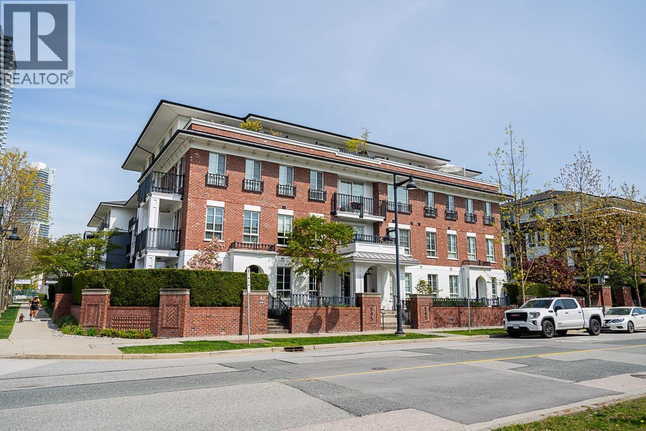 545 Foster Avenue Unit 303, Coquitlam, BC V3J 0B3