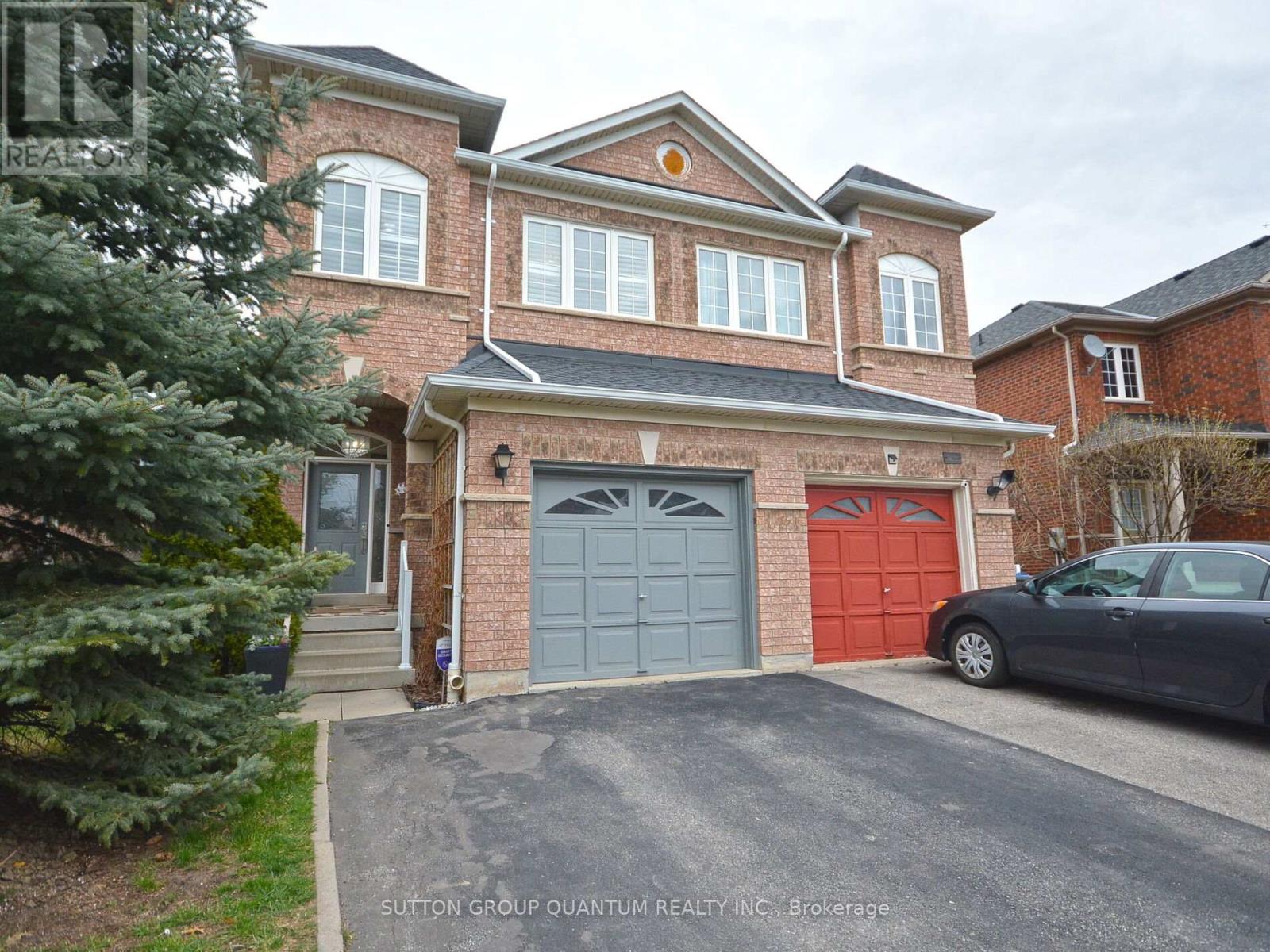 5679 Longboat Ave, Mississauga, ON L5M 7E6